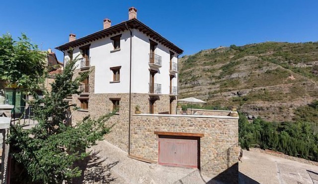 Self catering El Palomar del Abuelo for 16 people