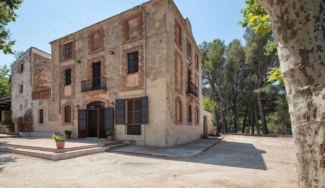 Self catering El Gatellar de Mas de Serra for 15 people