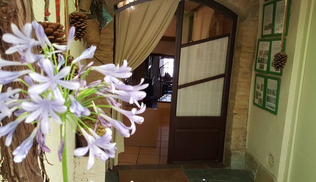 Self catering Ca La Laia for 9 people