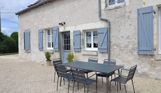Self catering accomodation CHEZ GERARD, CHAUMONT sur LOIRE, ideal for a family or group of friends