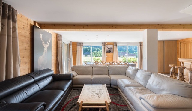 Self-catering accommodation for 14 people - Jacuzzi Sauna