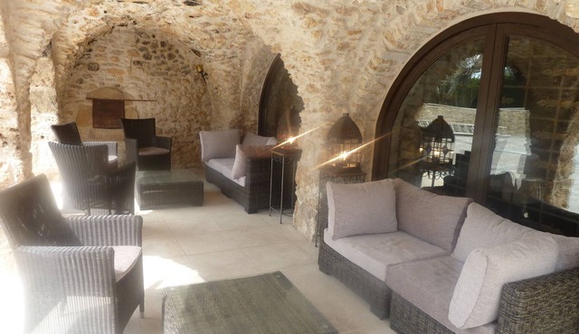 Self catering Ariqus Allotjaments d'us Turístic for 21 people
