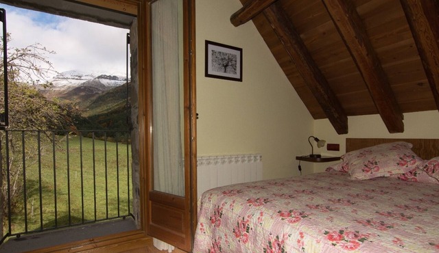 Self catering Borda Batista for 6 people