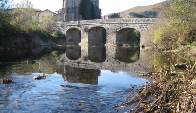 Self catering Borda Berri for 6 people