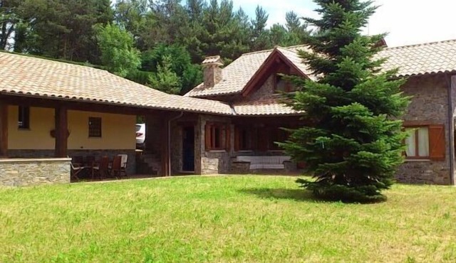 Self catering Ca l'Avet for 7 people