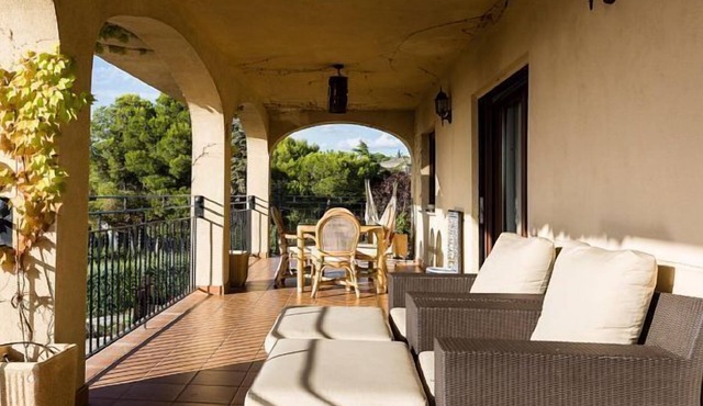 Self catering cottage La Colmena for 16 people