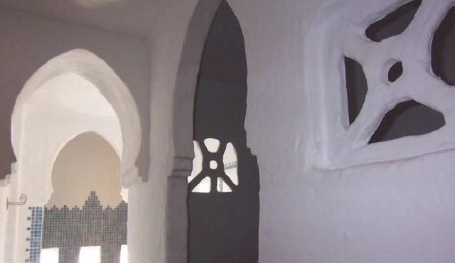 Self catering Cuevas del sol for 6 people