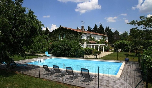 Self catering Domaine du Couhourg Avensan