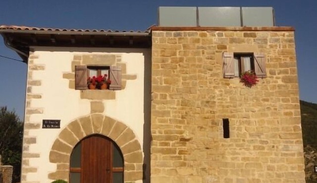 Self catering El Torreón de la Bruna for 16 people