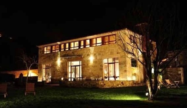 Self catering La Finca del Monasterio for 10 people
