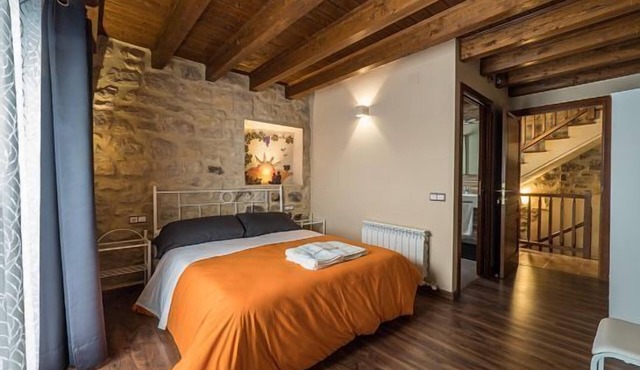 Self catering La Posada de Caseres for 4 people