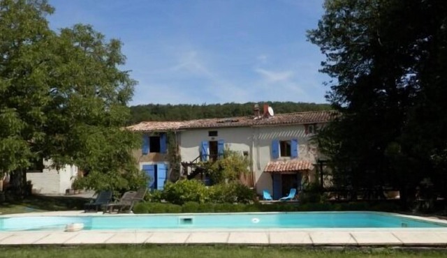 Self catering La Roumaude for 6 people