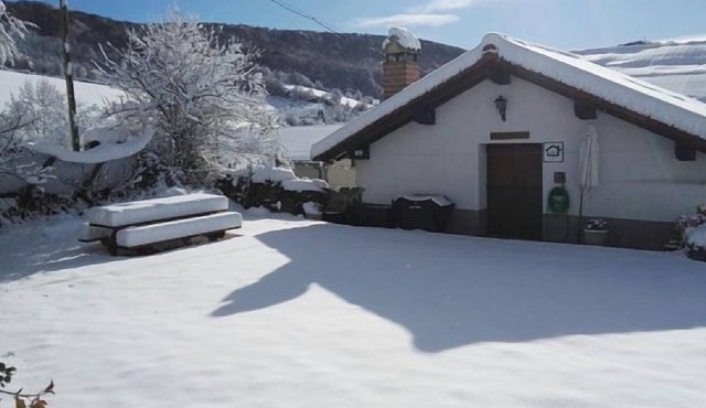 Self catering Lazkotzenea for 9 people