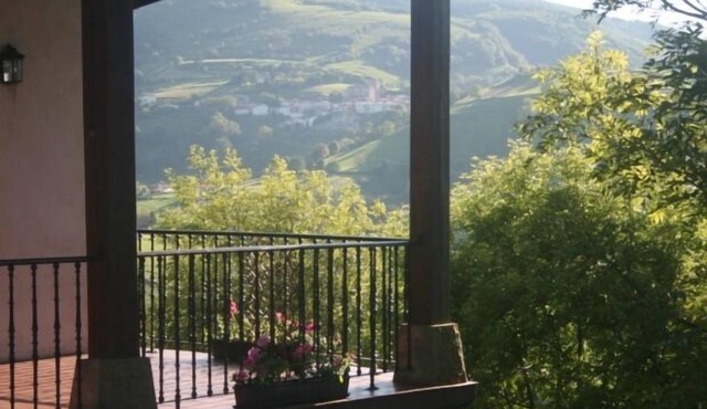 Self catering Lokate for 10 people