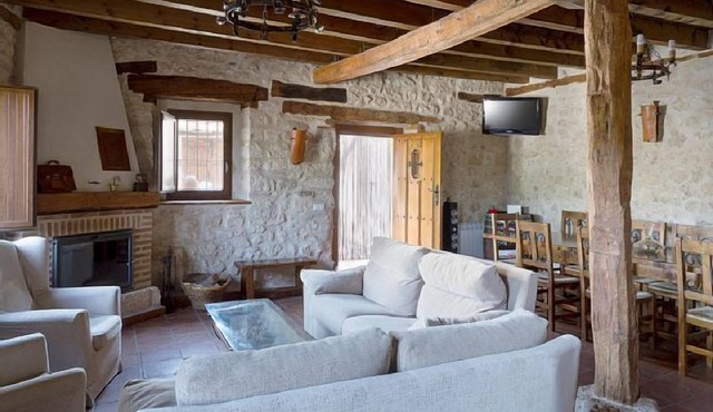 Self catering Los Yeros for 17 people