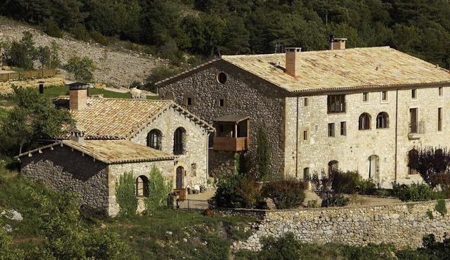 Self catering Poble Rural Puigarnau-Pubilló for 22 people