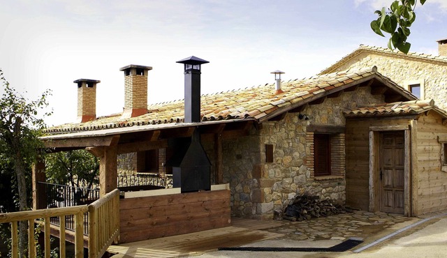 Self catering Poble Rural Puigarnau-Pubill�� for 6 people