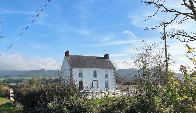 Self Catering Spacious Private Country House