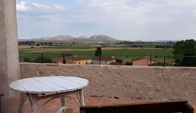 Self catering Turisme Rural Cal Pastor d'Albons for 5 people