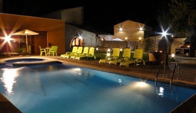 Self catering Villa Manresana for 24 people