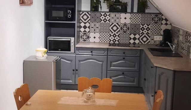 self-contained 4-person apartment