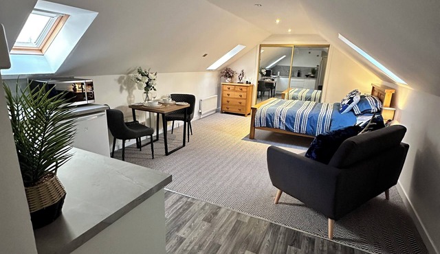 Self contained An Cuiltheann apartment