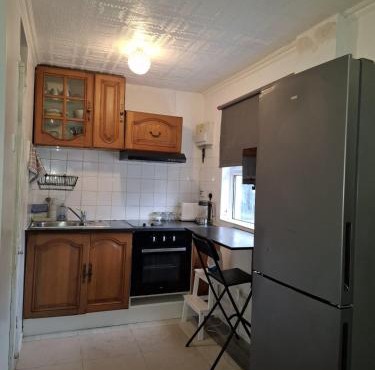 self contained studio flat PatPam