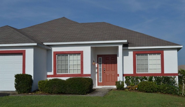 Selfcatering home, southwest private pool, game-room, free internet and wifi