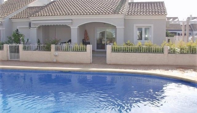 Semi detached bungalow OASIS PARK SUSANA in Vergel near Denia