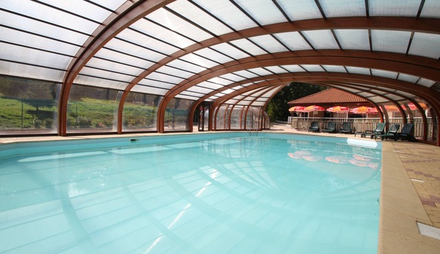 Semi-detached cottages sleeping up to 12 with large indoor pool
