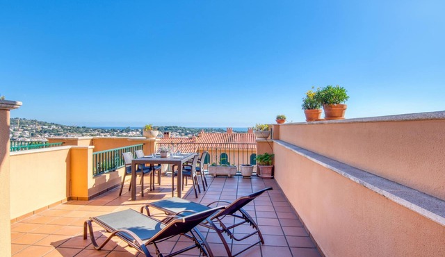 Semi-detached house 10 min from San Pol beach