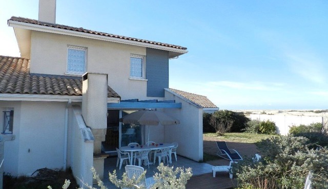 Semi-detached villa of 100m² for 8 people