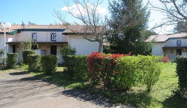 Semi-detached villa of 50m² for 5 people