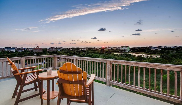 Semi-Oceanfront Hatteras Home w/Pool, Hot Tub, Elevator, Game Room, Tiki Bar