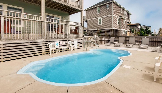 Semi-Oceanfront Home in Waves w/Private Pool, Hot Tub, Game Room, Luggage Lift