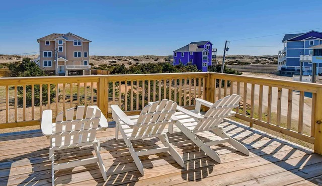 Semi-Oceanfront Home w/Hot Tub, Smart TVs, Beach Nearby. Fit for a Beachcomber!
