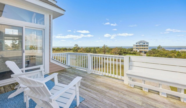 Semi-Soundfront Dog Friendly w/Pool, Hot Tub, Elevator, Community Boat Ramp