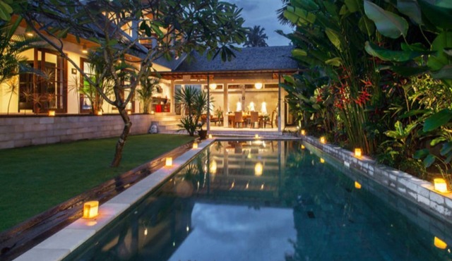 Seminyak Villa 2BR - Li