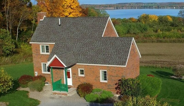 Seneca Cottage [Bella Vista Cottages] , Bella Vista Cottages