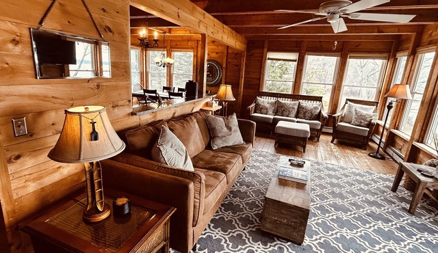 Seneca Lakefront Bliss - On Wine Trail -Three Brothers, Ventosa, Geneva