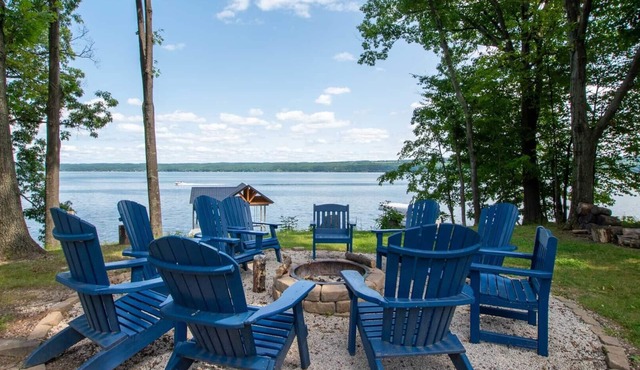 Seneca Shores: Gather Your Gals for the Perfect Galentine's Day Stay!