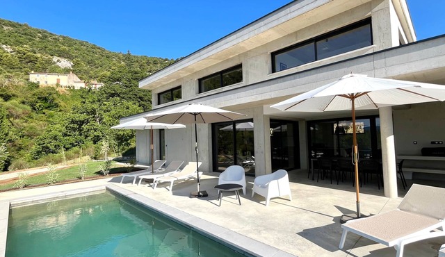 Sensation Ventoux, villa in Baronnies provençales