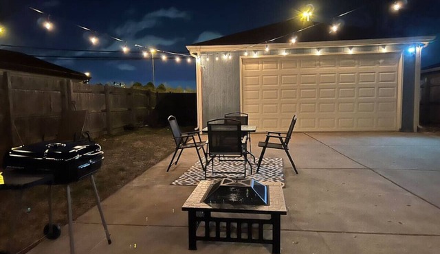 Sensational Home NearO’hare! Ideal for long stay’s