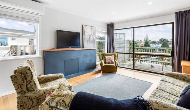 Sensational in Heart of the Shore | WiFi | Parking