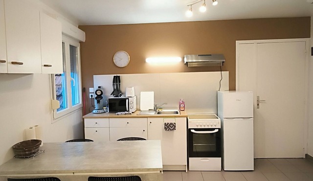 Separate apartment + parking