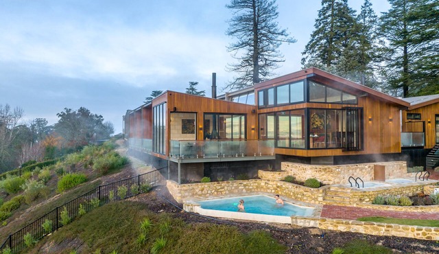 Sequoia Lodge - Adults Only