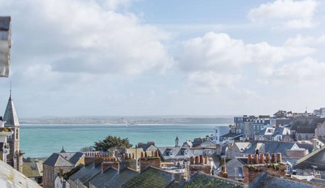 Seren House in the centre of beautiful St Ives with parking for two cars.