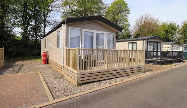 SEREN, pet friendly, country holiday cottage in Broughton, Cumbria