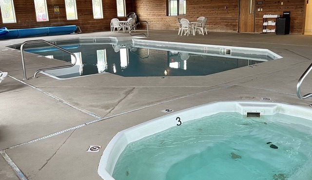 Serena Inn & Suites - Sundance