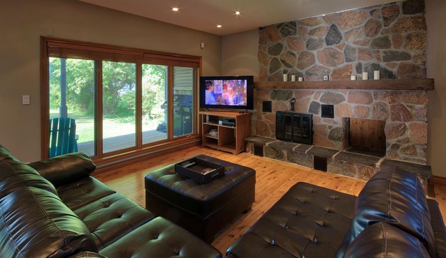 Serenade Cottage – Your Lakeside Getaway on Lake Huron